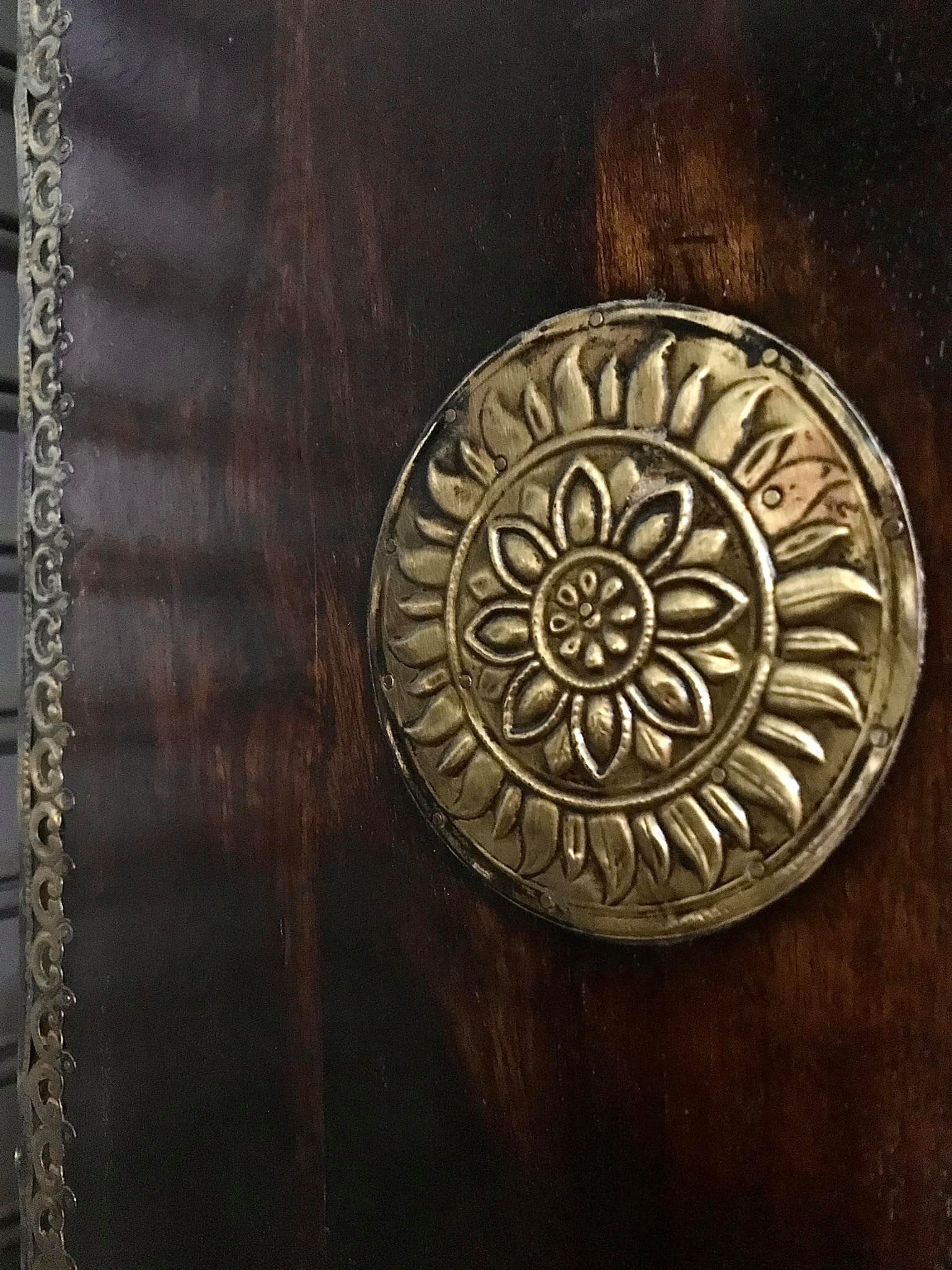  open shelf cabinet