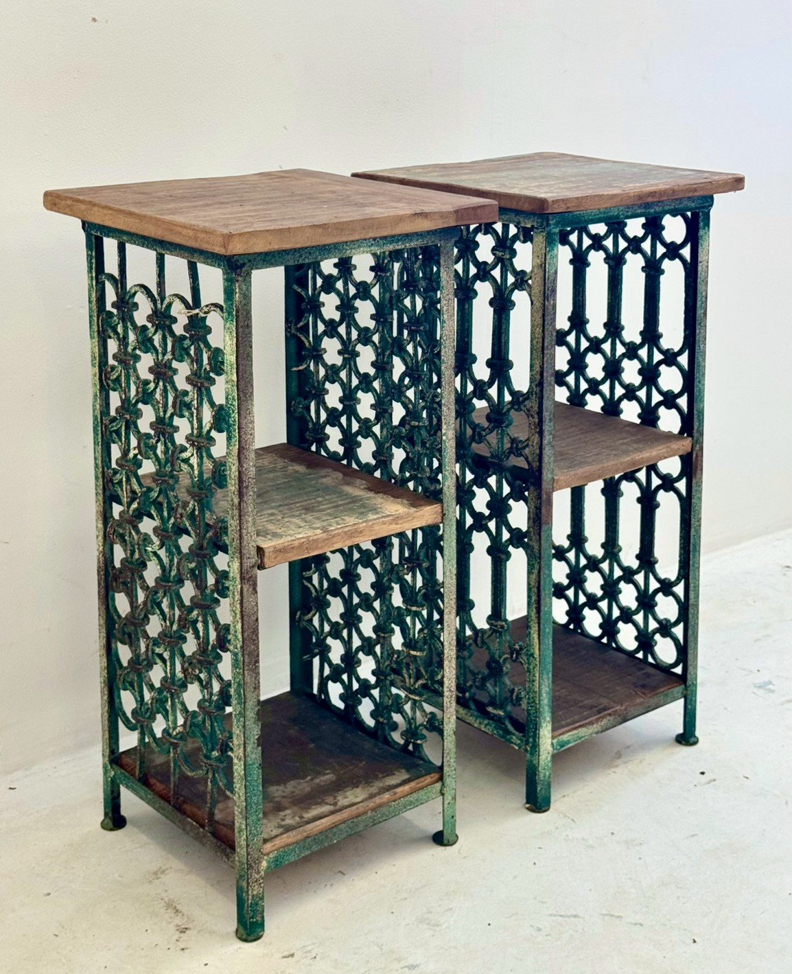 pair table