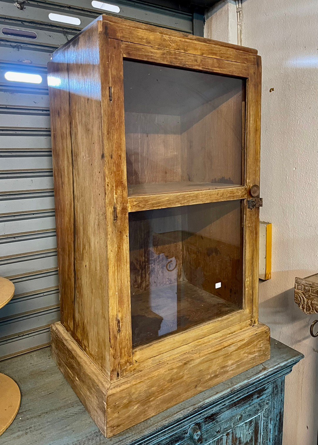 Paneled Frame Glass Door Bedside Cabinet – Glass Bedside Storage Cabinet in Solid Wood W52 x D38 xH86 cm - RIVO HOMES