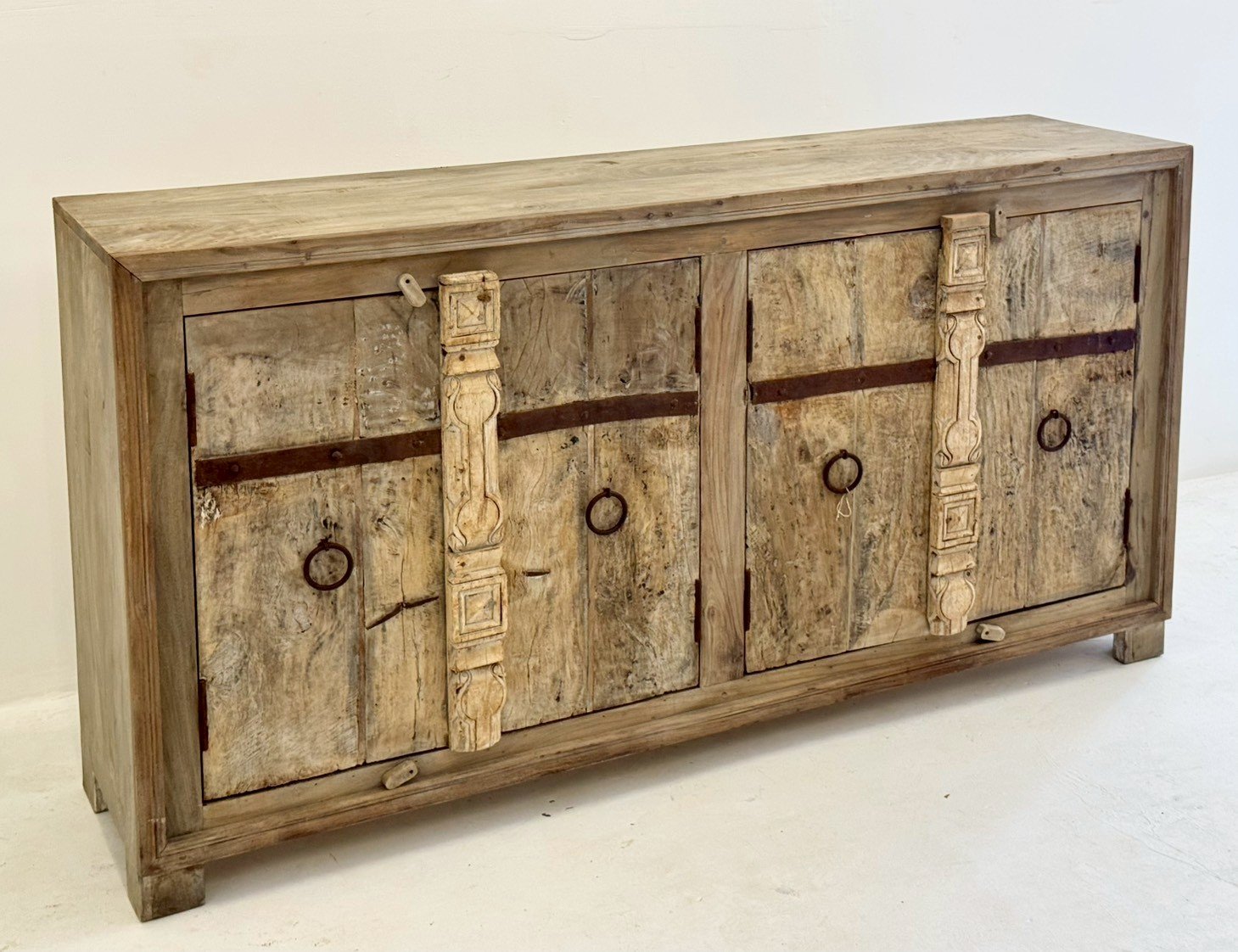 Planked Antique Four Door Sideboard – Rustic Wood Sideboard with Ring Pull Handles W184 x D44 x H95 cm - RIVO HOMES