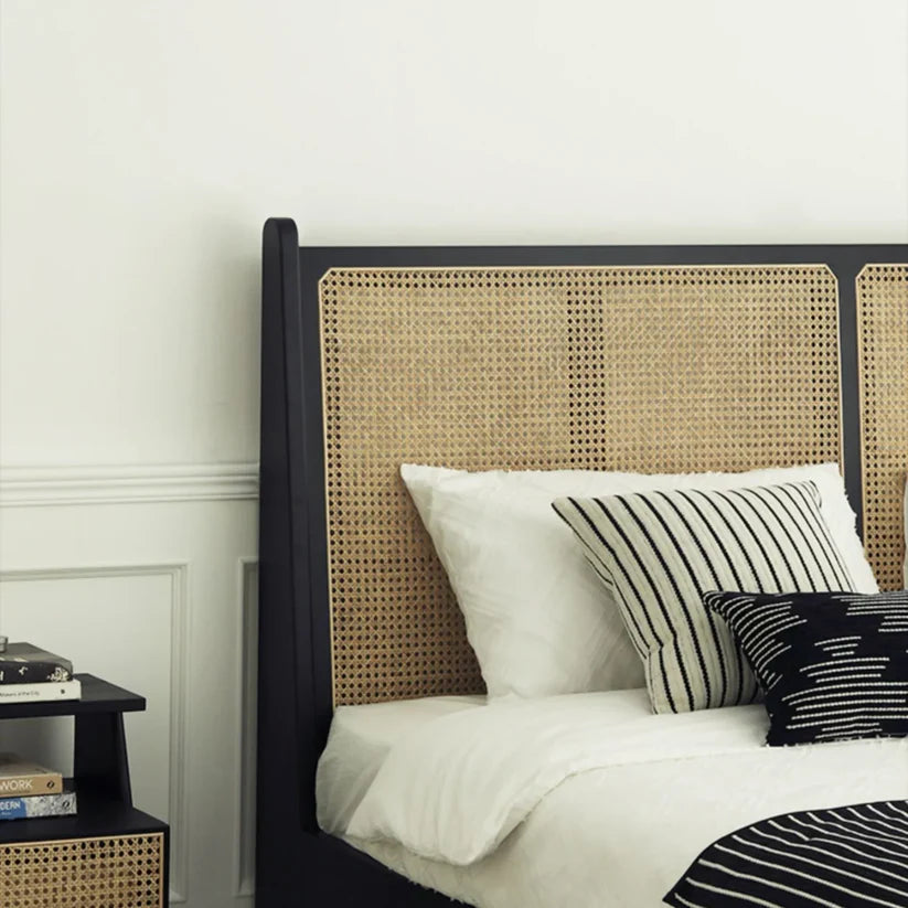  queen size rattan bed