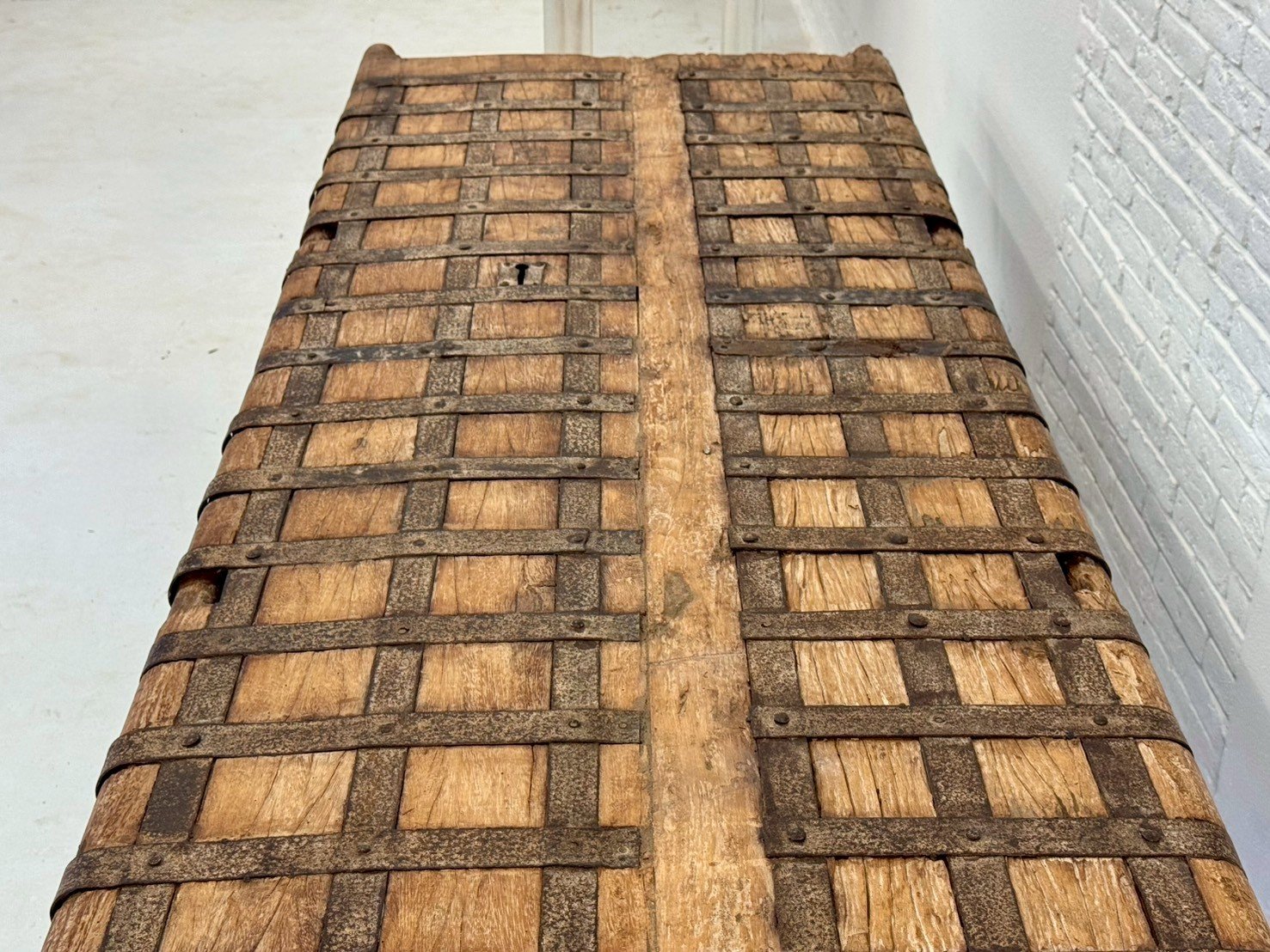 reclaimed wood table