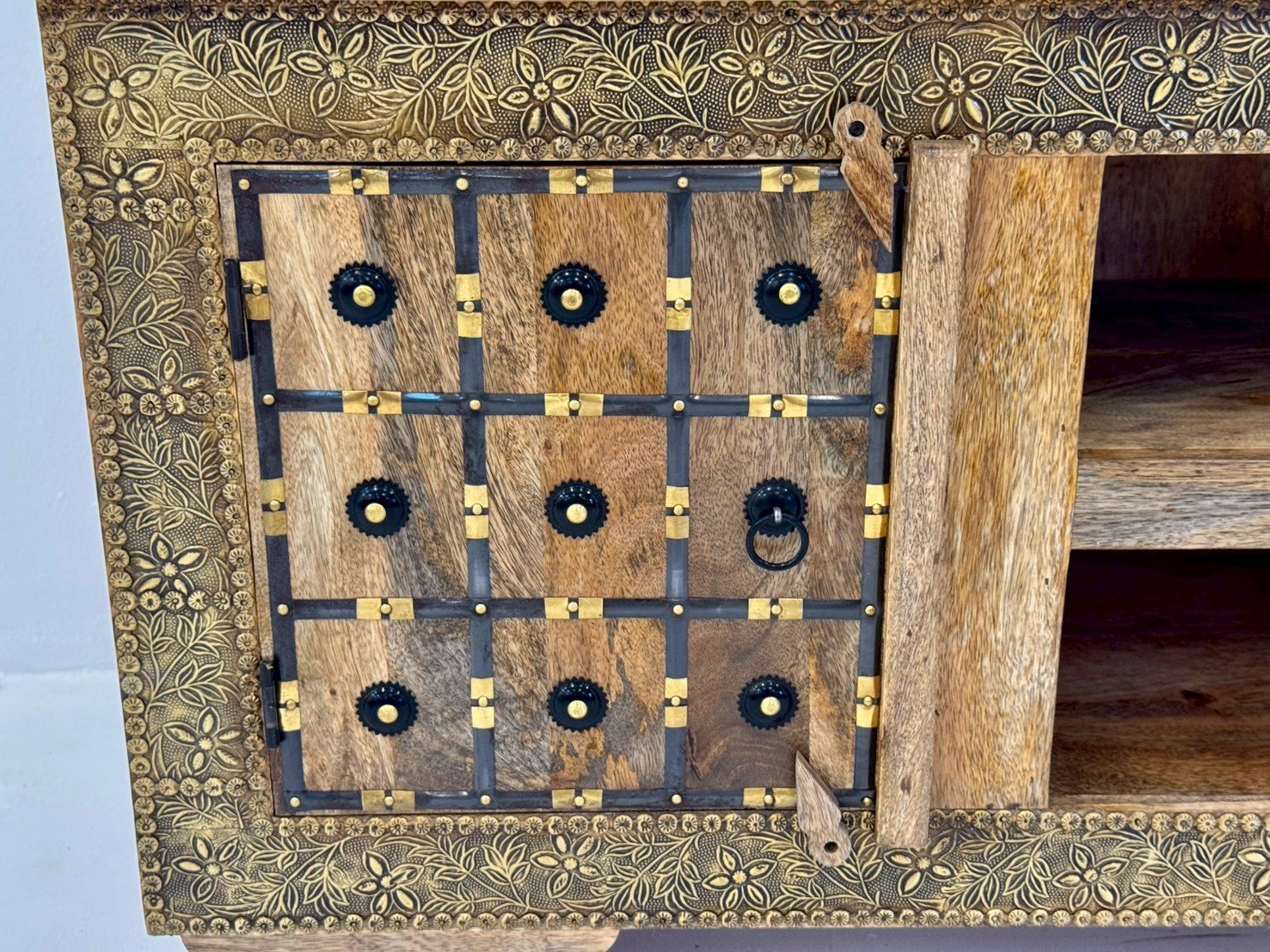 Sandswept TV Console – Rustic Wooden TV Cabinet with Embossed Brass Doors and Open ShelvingW155 x D40 x H66 cm - RIVO HOMES