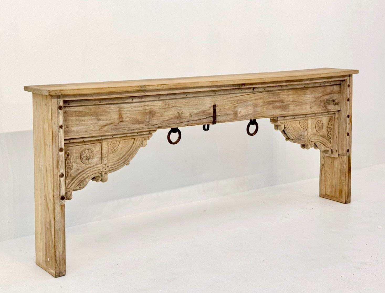 Sculpted Console Table – 220 cm Extra-Long Slender Console with Architectural Corbel Accent Apron, Vintage Iron Ring Drops 220 × 28 × 89 cm - RIVO HOMES