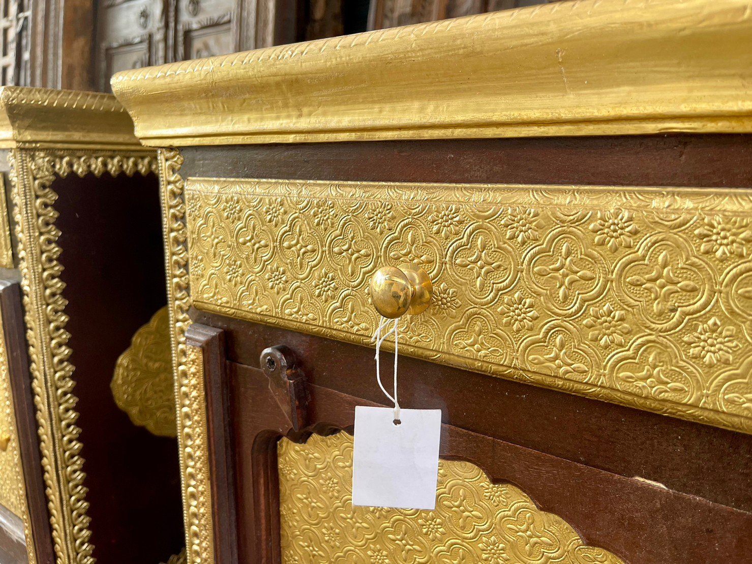set of bedsides