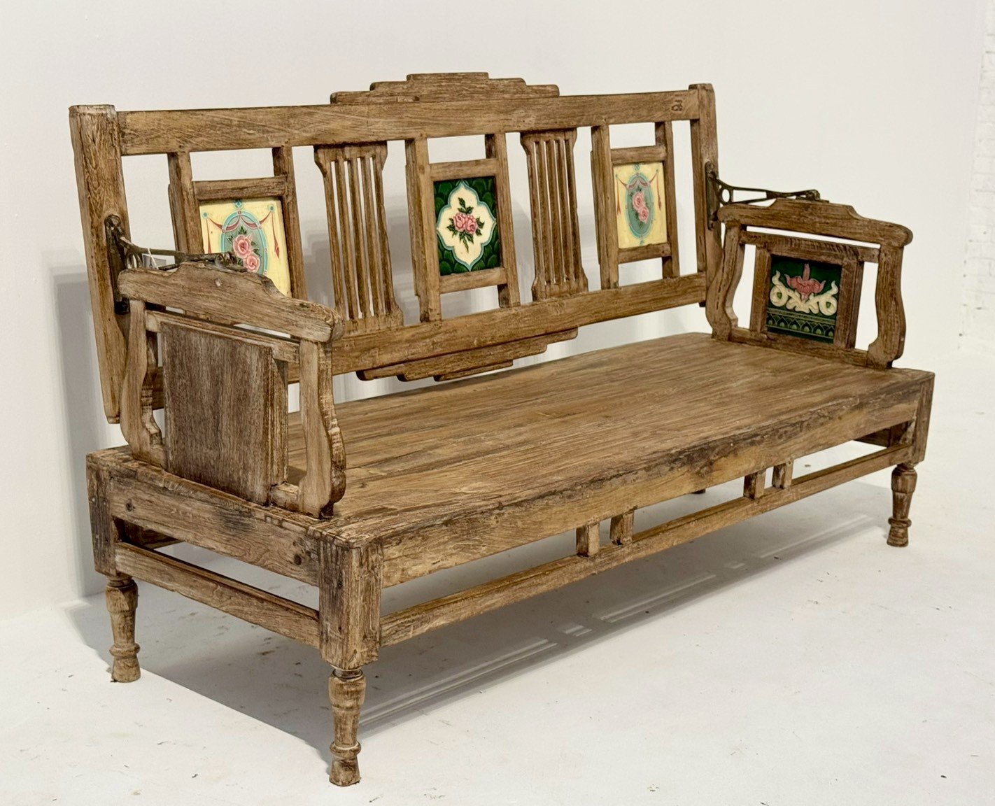 Sliding Backrest Wooden Bench – Reversible Backrest Bench with Rustic Finish W138 x D51 x H77 cm - RIVO HOMES