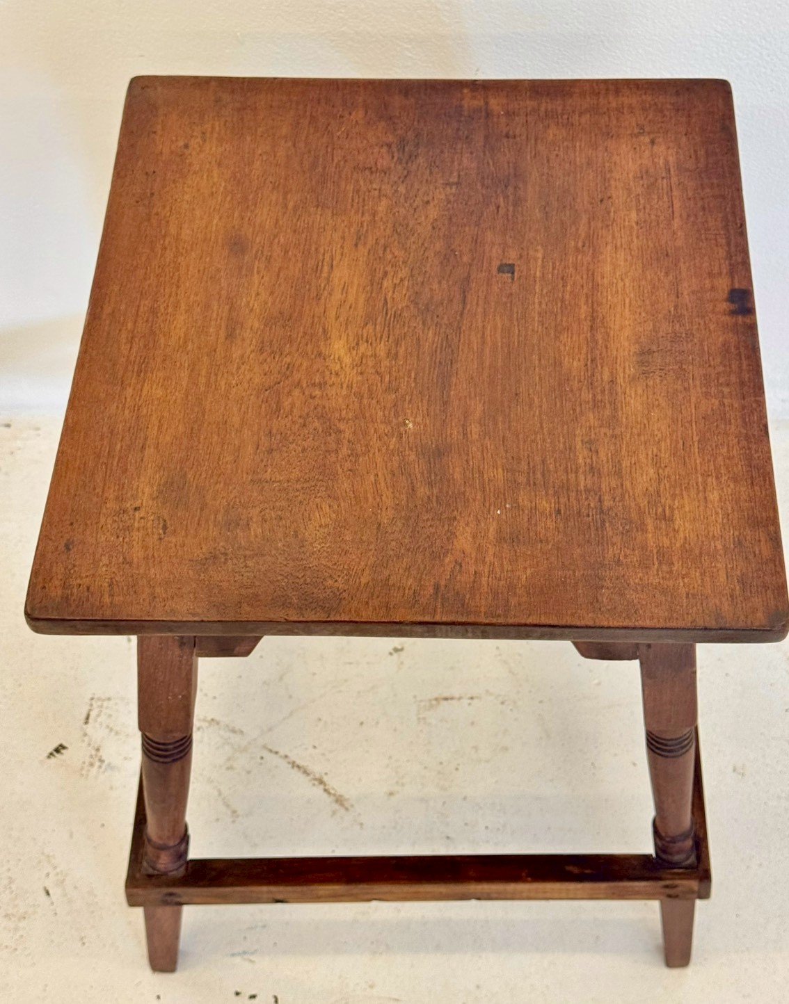  small end table
