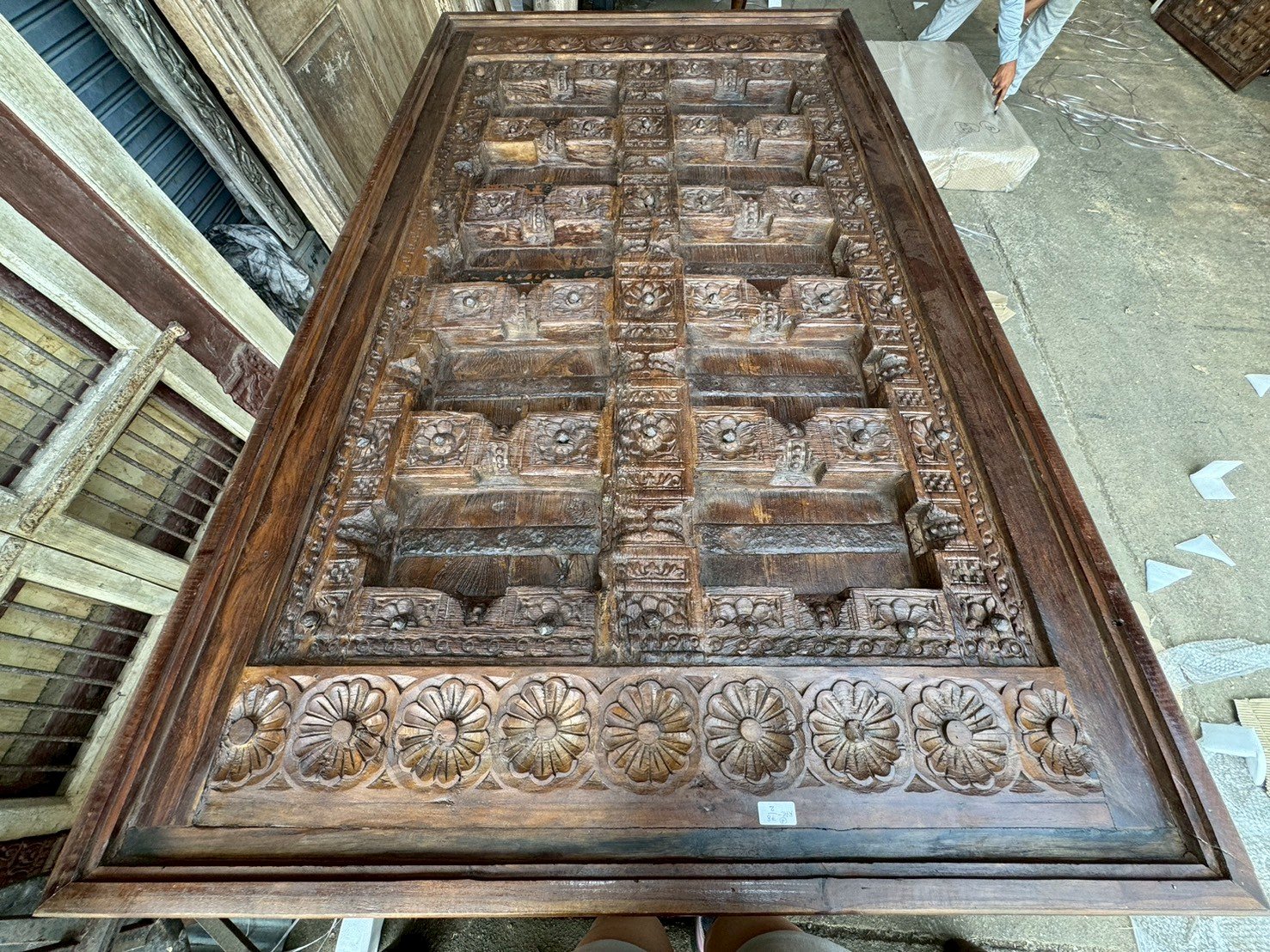 solid wood dining table
