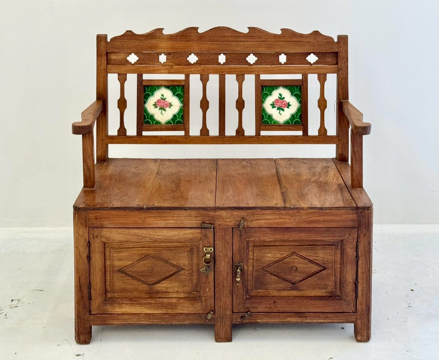 Storage Wooden Bench – Bench with Cabinet and Ceramic Tile Backrest W92 x D43 x H92 cm - RIVO HOMES