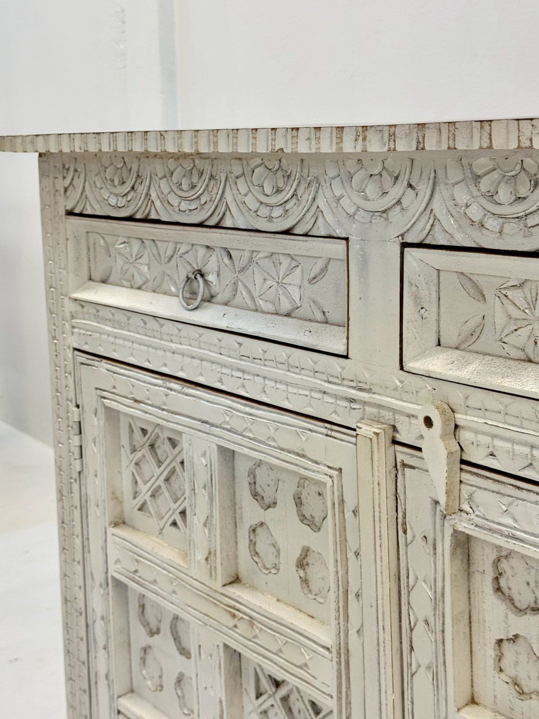 Swiss White Chest – 97 cm Intricate Geometric Carved 2-Door Cabinet with Dual Drawers, Dark Contrasting Top, Contoured Apron - RIVO HOMES
