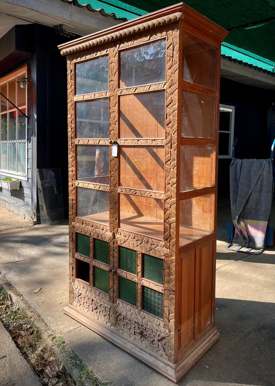 The Three Sided Colonial Glass Cabinet – Full Glass Cabinet W107 x D55 x H203 cm. - RIVO HOMES