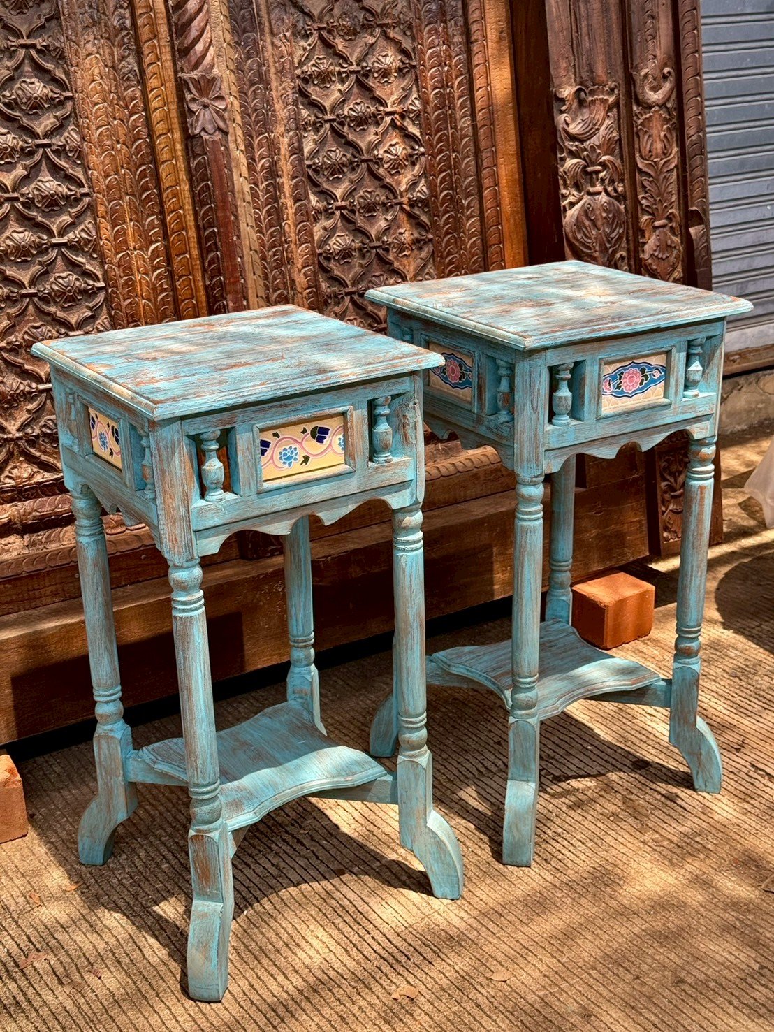 Tile Inlaid Blue Side Table – Tile Decor Side Table with Vintage Ceramic Tiles W39 x D39 x H91 cm - RIVO HOMES