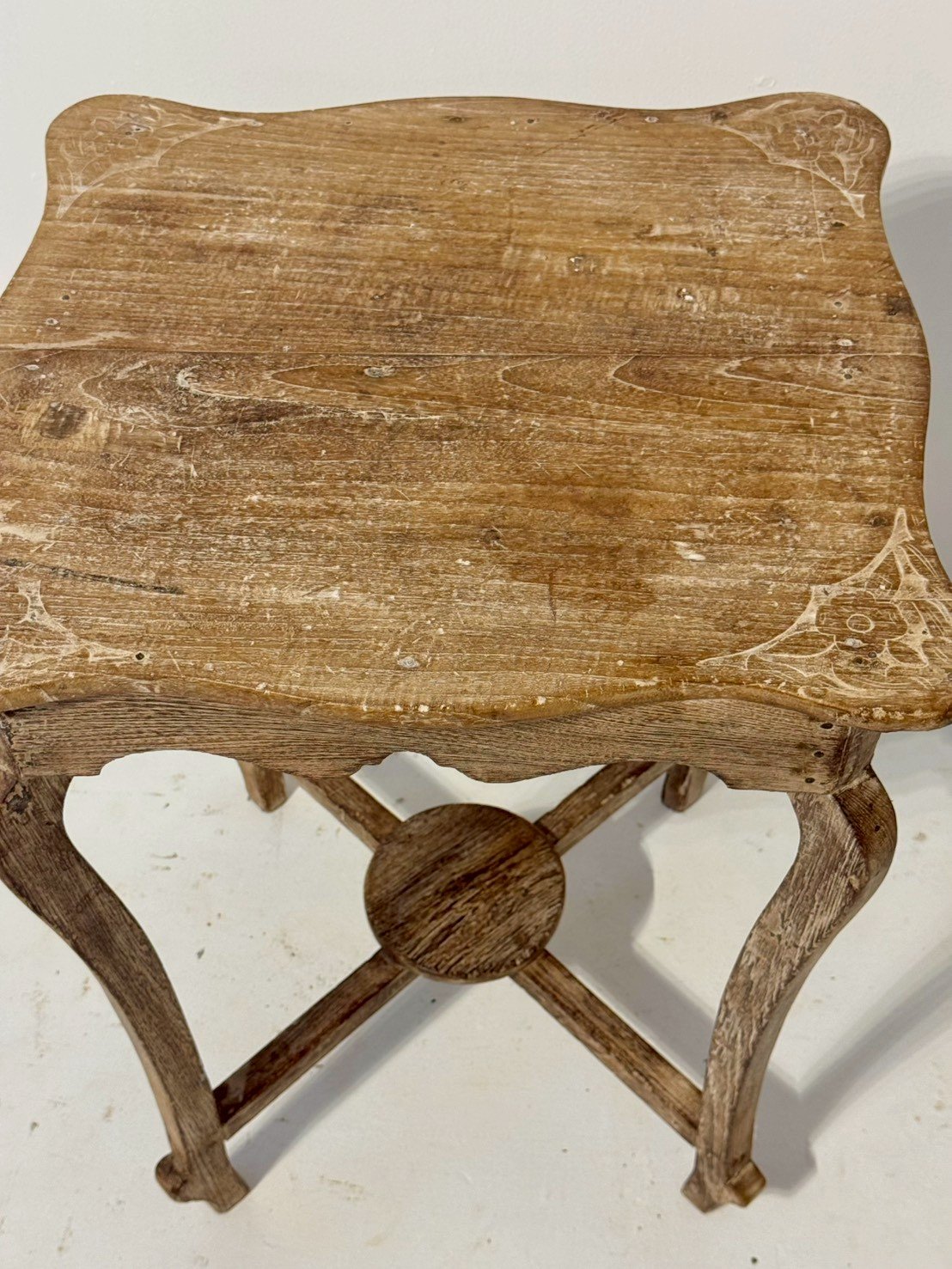Timeworn Wooden Side Table – Small Corner Table with Rustic Antique Finish W52 x D50 x H68 cm - RIVO HOMES