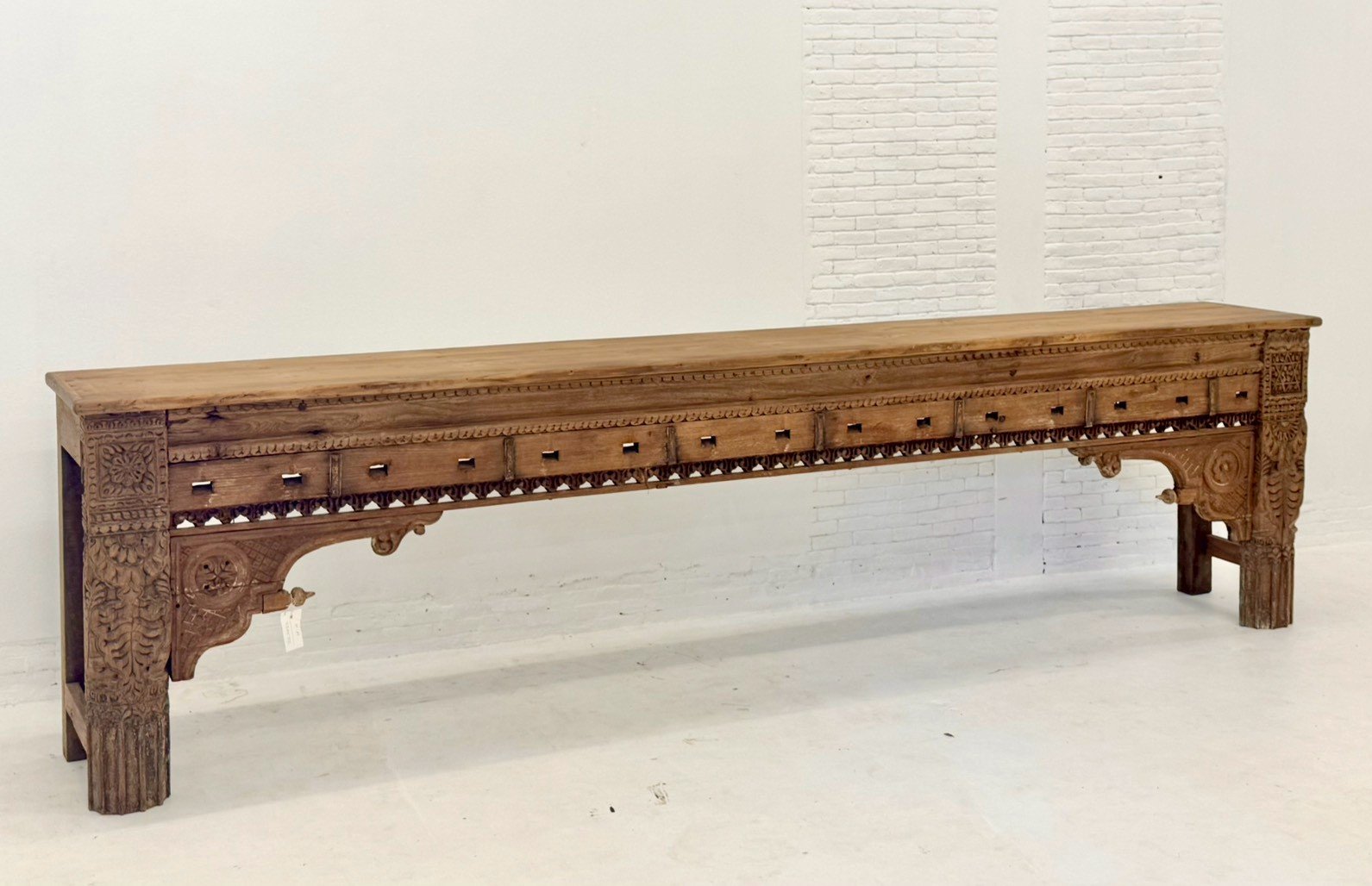Traditional Console Table – Large Handcarving Console Table with Solid Wood Finish W349 x D49 x H92 cm - RIVO HOMES