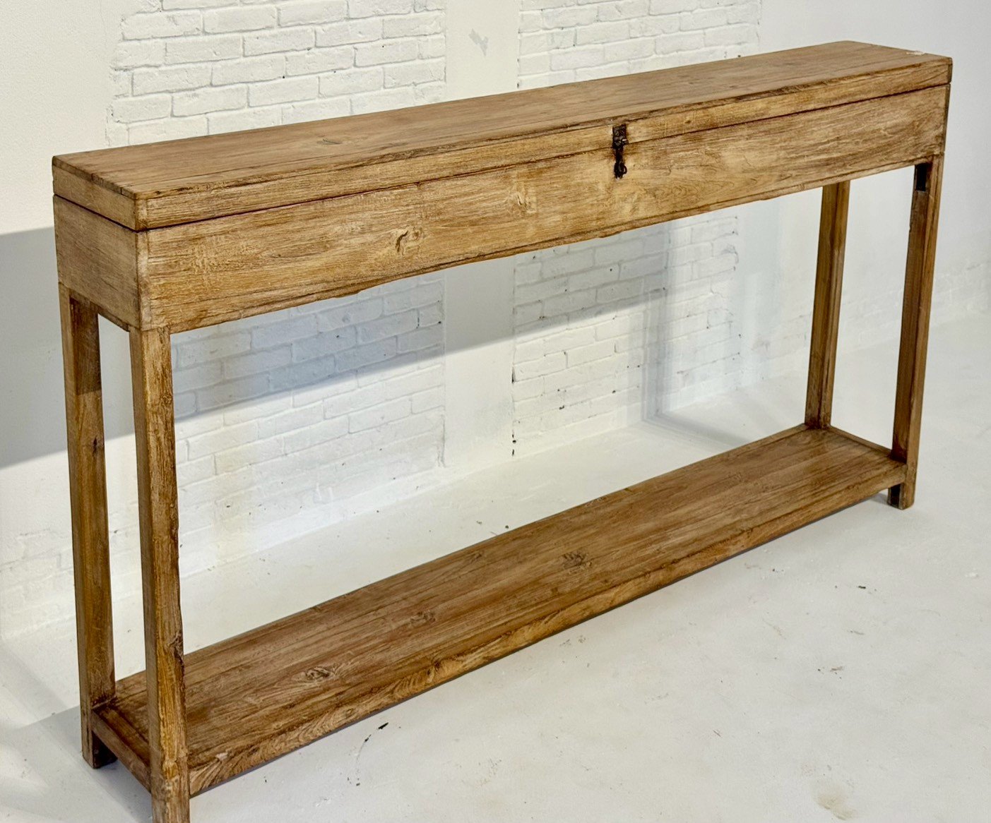 Trunk Topped Antique Console Table – Wood Chest Console with Hidden Storage W163 x D24 x H91 cm - RIVO HOMES