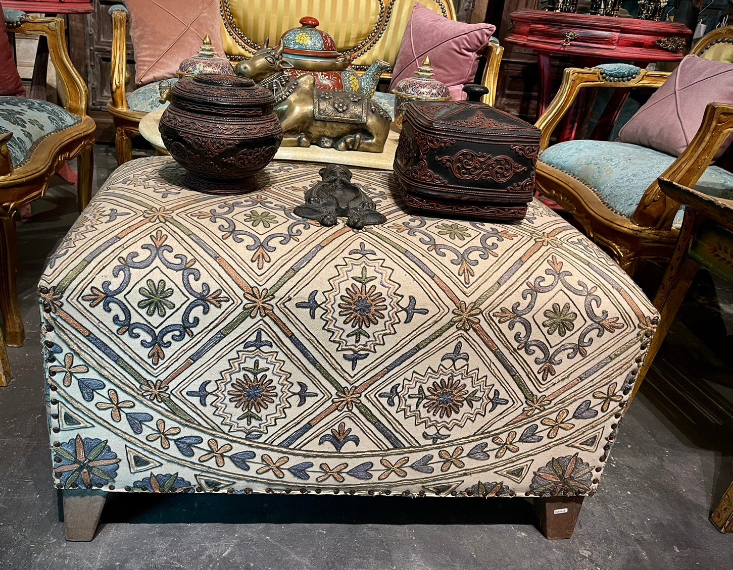 Velvet & Thread Ottoman Seating Stool – Velvet Ottoman with Handcrafted Embroidered Fabric W77 x D47 x H47 cm. - RIVO HOMES