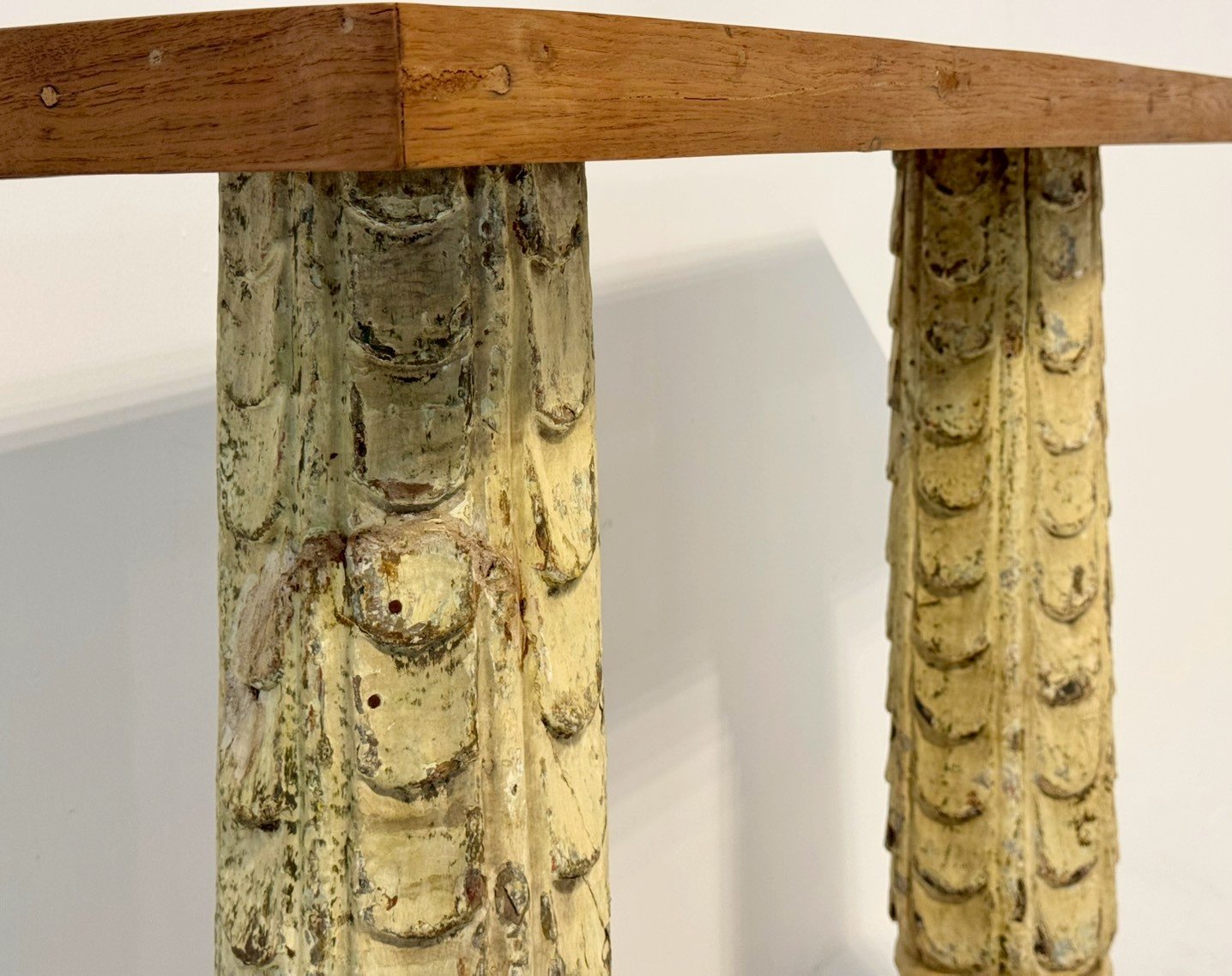 vintage pillar table