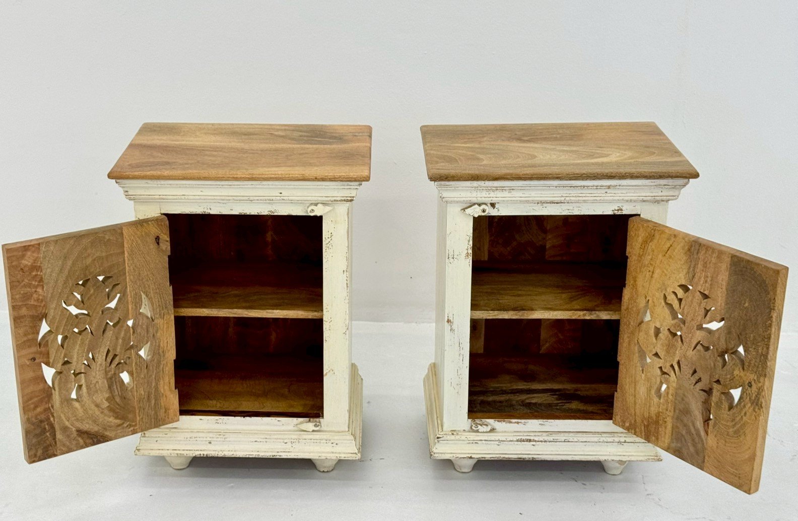 white bedside cabinets