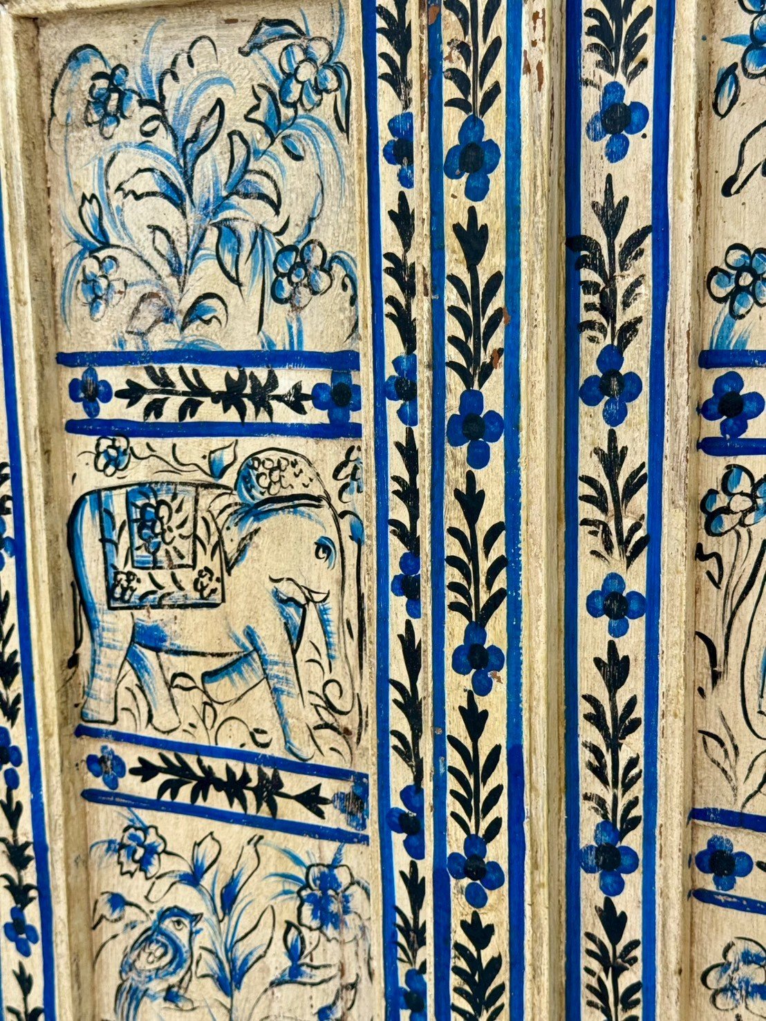 Window Painted Wood Panel – Vintage Painted Panel with Floral Folk Art W64 x D8 x H95 cm - RIVO HOMES
