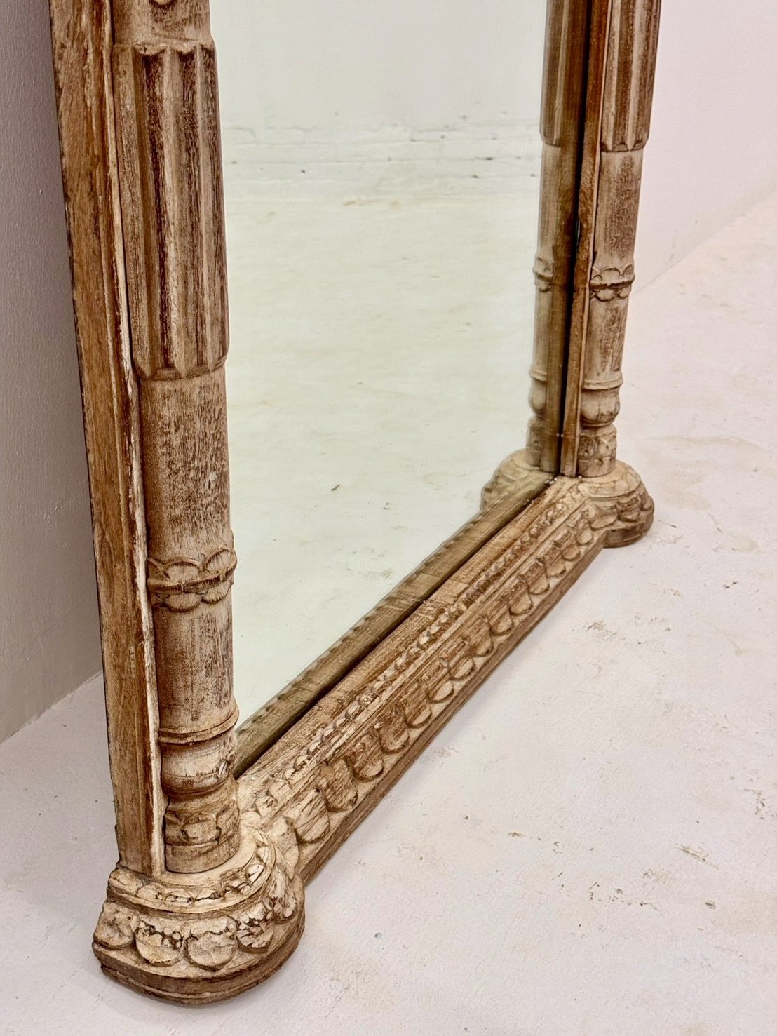 wodden framed mirrors