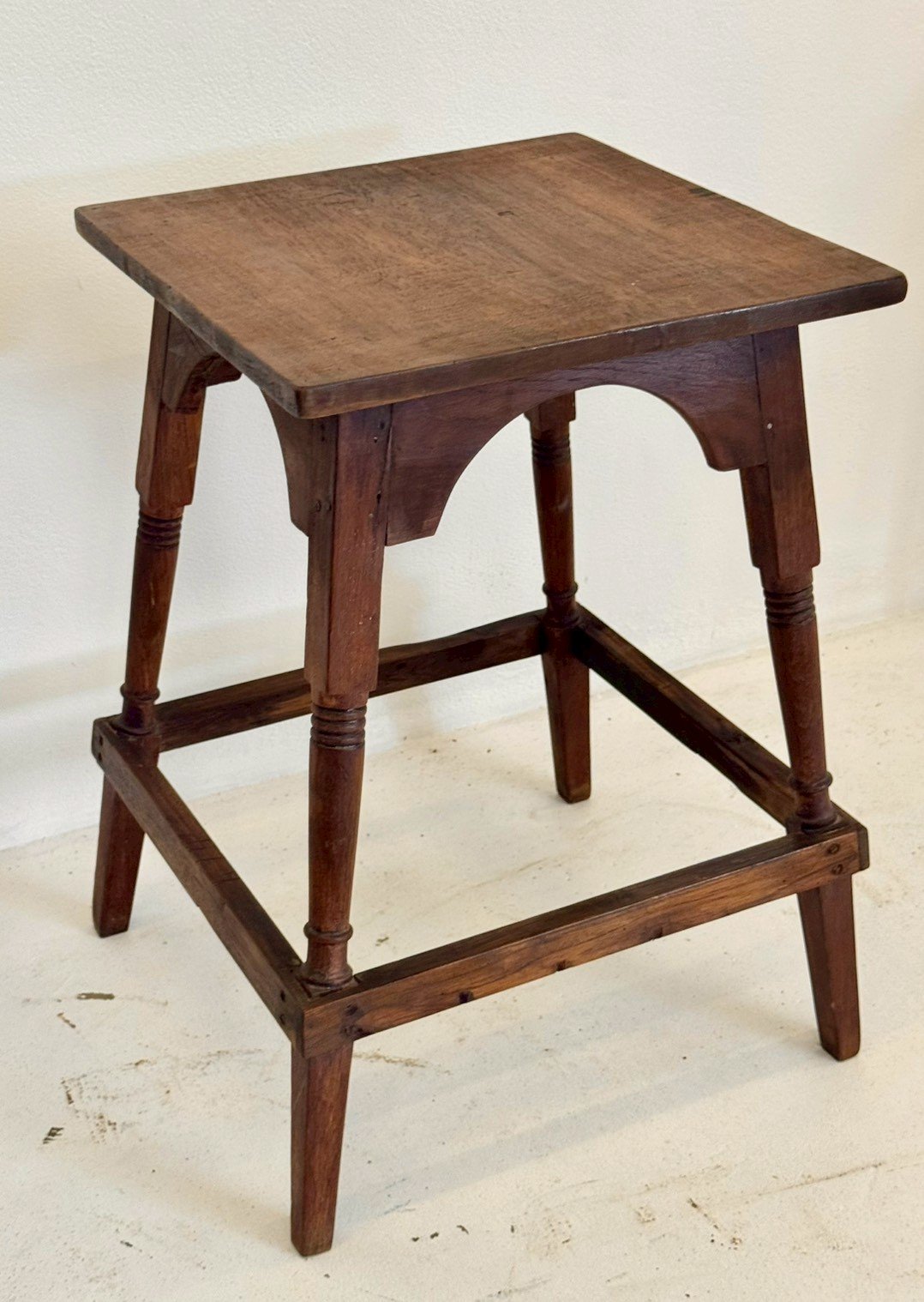 wooden apron table