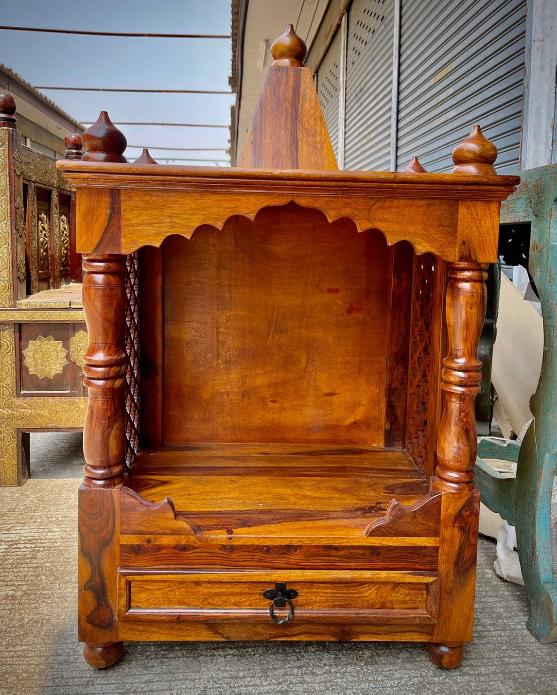wooden mandir