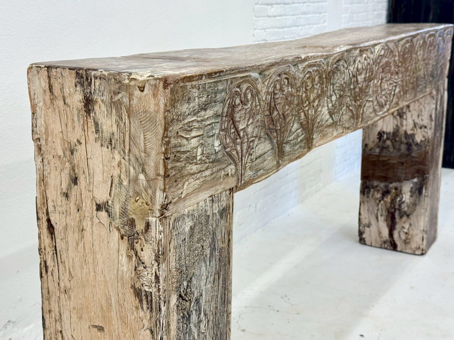 wooden  tables
